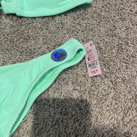 Ardene Swimsuit - Picture 2 of 4